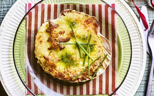 Gevulde sint-jakobsvruchten met bieslookolie