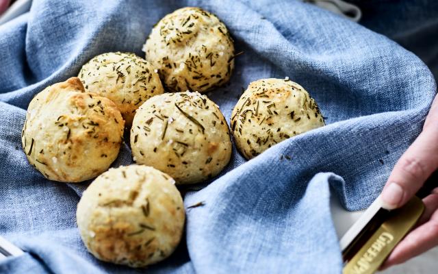 Makkelijke rozemarijnbolletjes