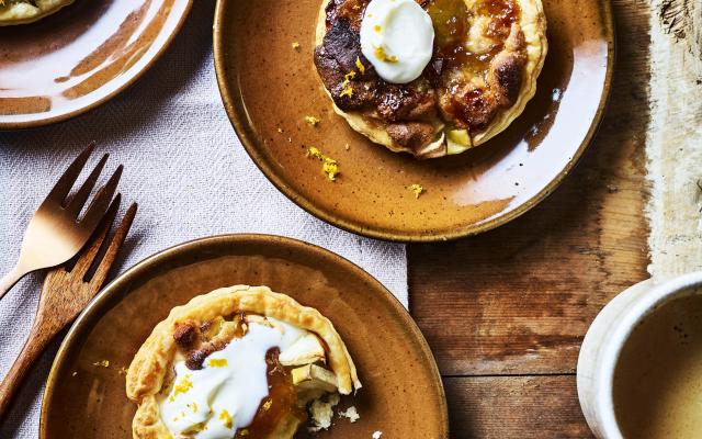 Appeltaartjes met marsepein