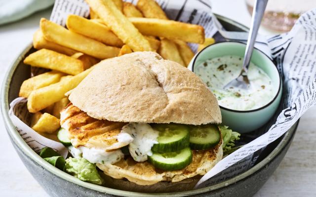 Halloumiburger met tzatziki