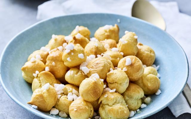 Chouquettes met parelsuiker