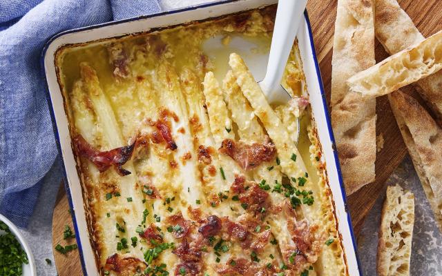 Gegratineerde asperges
