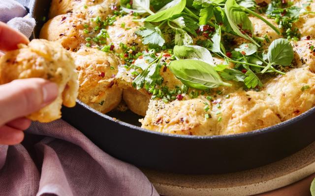Snel plukbrood uit de pan