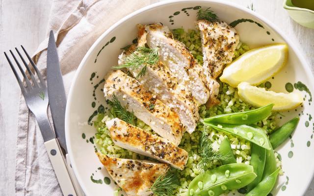 Kruidige kalkoen met broccolirijst