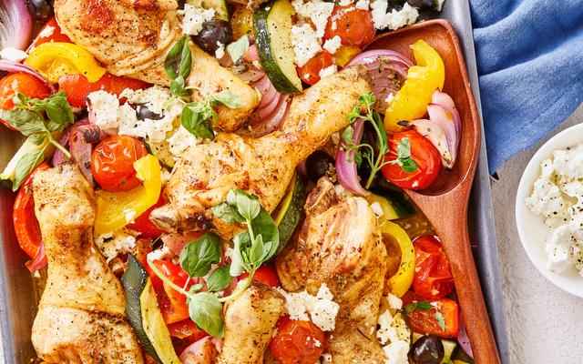 Griekse traybake met drumsticks