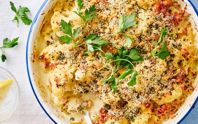 Romige bloemkoolschotel met ham en mosterdkaas