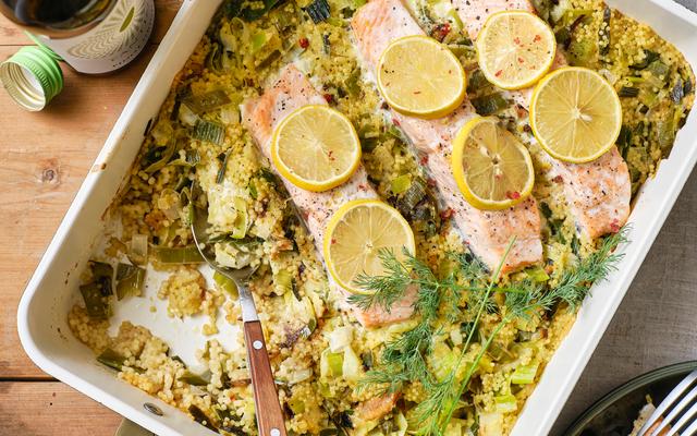 Ovenzalm met prei en couscous
