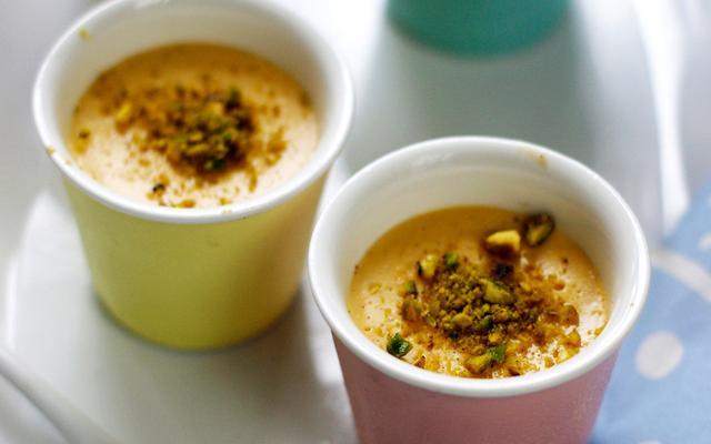 Karamelcrème met pistache