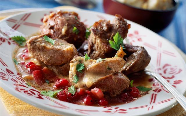 Everzwijngebraad met knolselderpuree