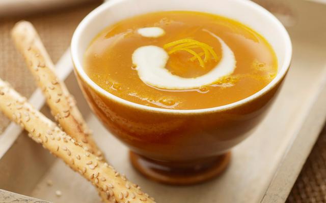 Wortelvelouté met sinaasappel