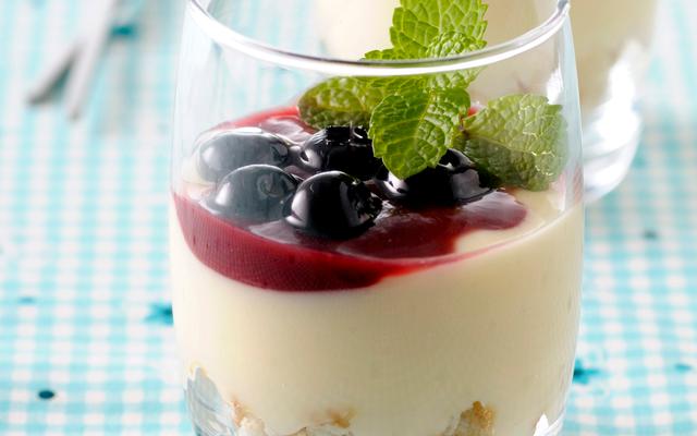 Plattekaascrème met bosbessen