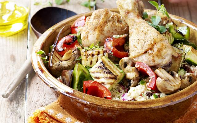 Taboulé met gegrilde groenten en kip