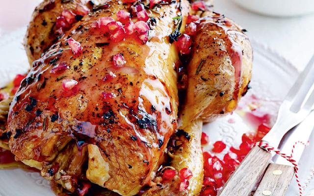 Geroosterde kip met granaatappel en knolselderpuree