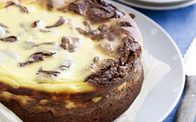 Gemarmerde chocolade-cheesecake