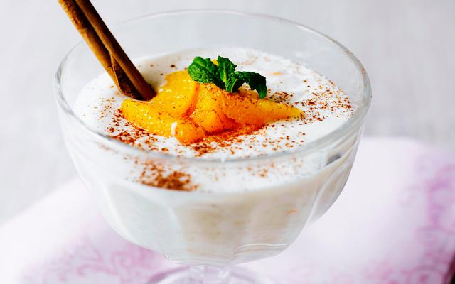 Rijstcrème met sinaasappel en kaneel