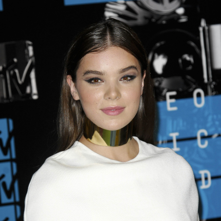 Hailee Steinfeld