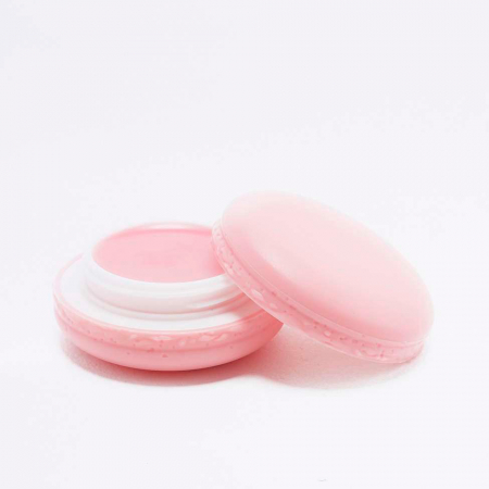 Baume pour les lèvres macaron, 9 €.