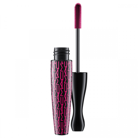 In Extreme Dimension Mascara in ‘Abs of Steel’