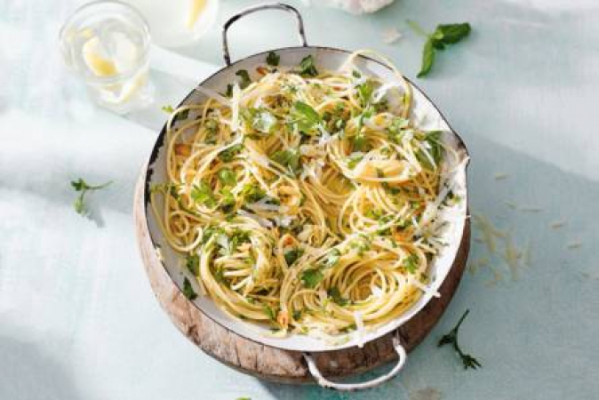 Aglio olio met verse kruiden