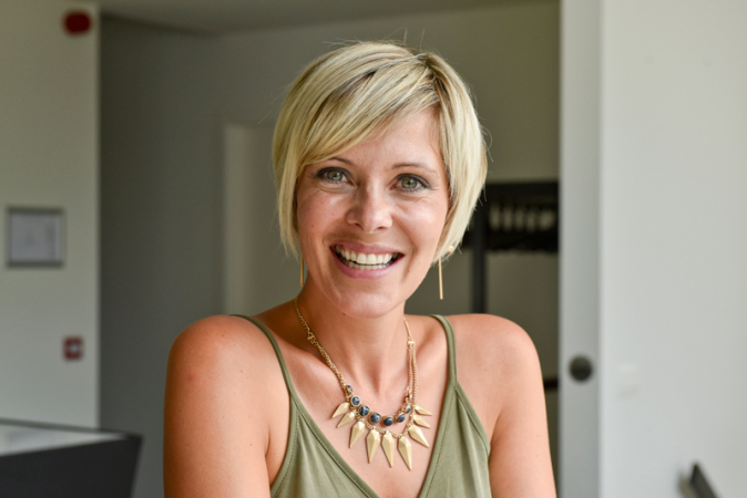 Presentatrice Hanne Troonbeeckx