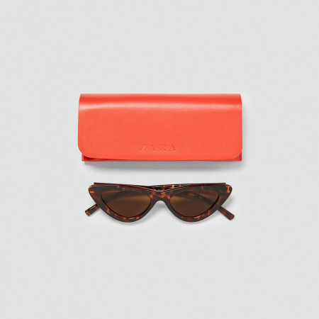 On Aime Le Style Rugissant Des Lunettes Cat Eye