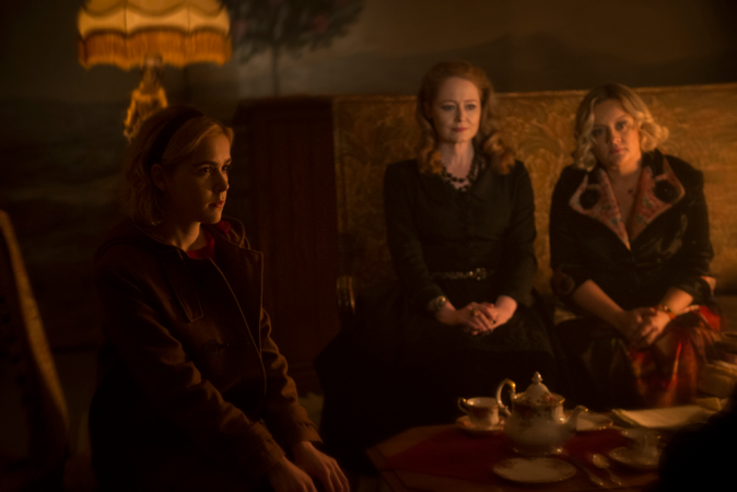 4. Chilling Adventures of Sabrina (3 seizoenen)