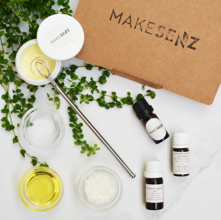 Un kit de fabrication de cosmétiques