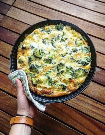 5. Broccoli-zalmquiche zonder bladerdeeg