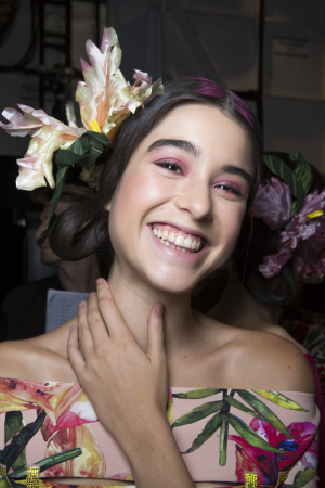 Lus-knotjes met bloemenspelden