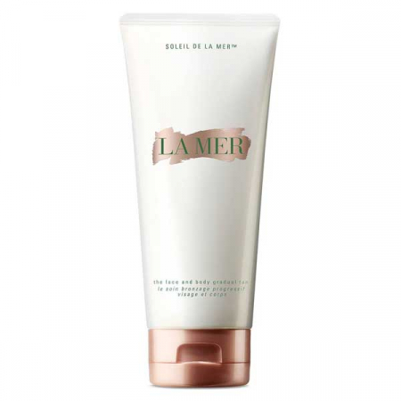Eindredactrice Caren smeerde de Face And Body Gradual Tan van La Mer