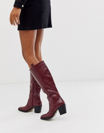 bottes avec robe