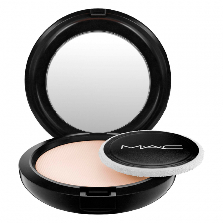 Poudre matifiante de MAC, 28 €.