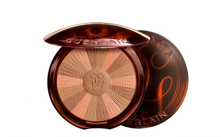 Poudre Terracota Light de Guerlain, 48€