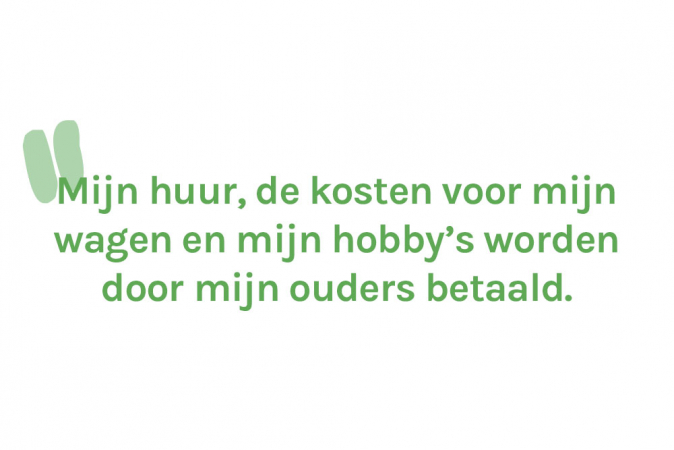 Cloë (26)