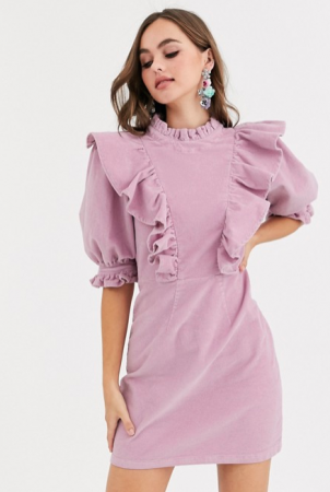 Lila mini-jurk met ruches en pofmouwen
