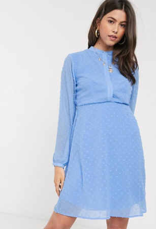Babyblauwe mini-jurk met lange mouwen