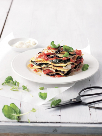 Vegetarische lasagne met aubergine en verse tomaten
