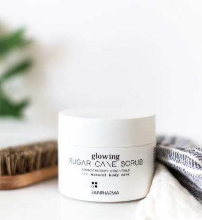 Glowing sugar cane scrub