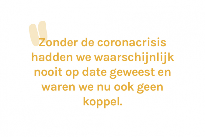 Marie (21) leerde haar lief op een galabal kennen. Pas tíjdens de coronacrisis sloeg de vonk over.