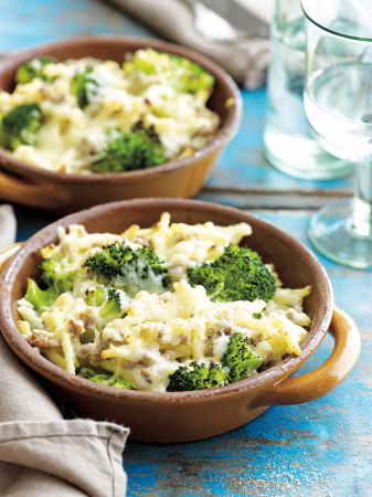Macaroni au haché et brocoli