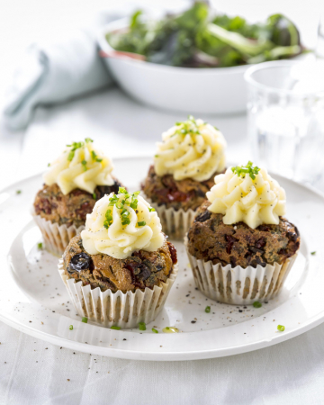 Vegetarisch gehaktbroodje met pastinaakpuree