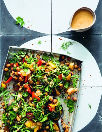 Gegrilde groenten met warme chili-tahin