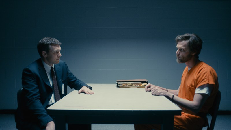 Manhunt Sur La Piste Du Tueur Voici la série Netflix qui est faite pour vous selon votre signe astro