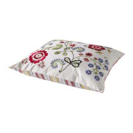 Ikea: kussen – 19,99 euro