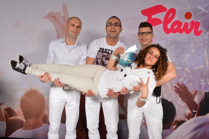 Sensation White 2013