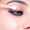 Demi uit Genk koos voor een subtiele smokey eye met kohlpotlood
