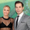 Anna Camp en Skyler Astin