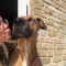 Femke wist dankzij haar adoptiehond haar depressie te overwinnen