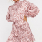 Roze mini-jurk met rode stippen