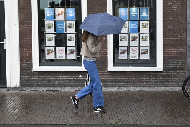 Beter investeren in een tweede woning of in aandelen? De harde rekensom achter beide beleggingen